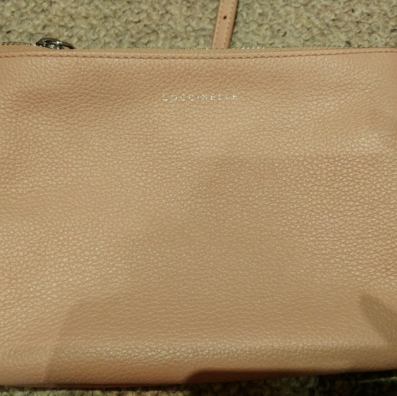 *SOLD* Coccinelle double zip crossbody bag - Picture 3 of 11